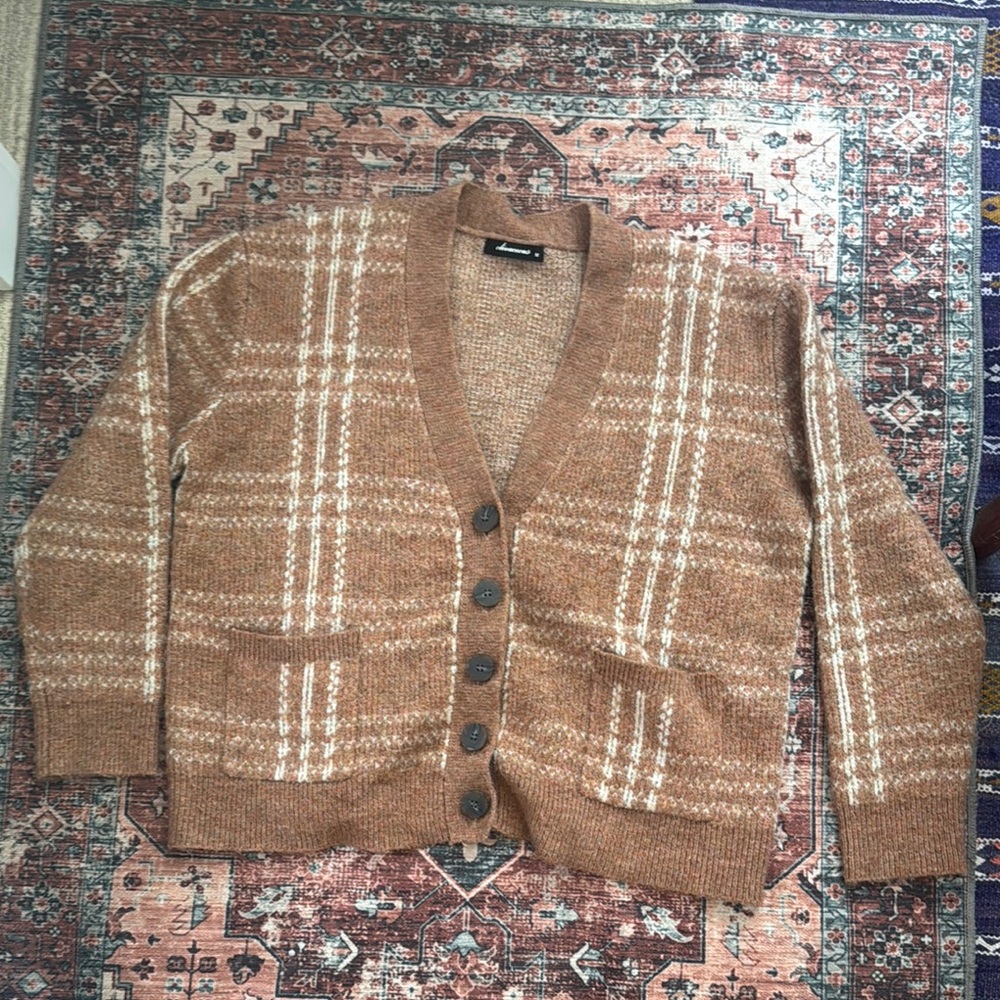 Olivaceous Plaid Cardigan